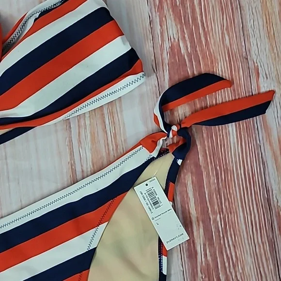 Old Navy striped bikini - Picture 4 of 10